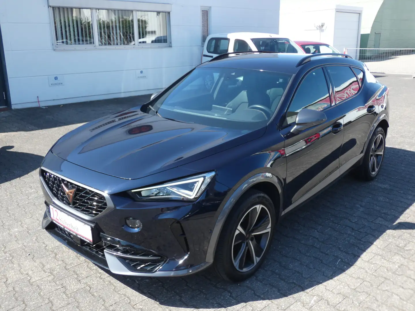 CUPRA Formentor 4Drive Automatik *ALU*KLIMA*KAMERA*PDC Grau - 2