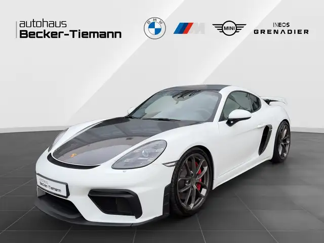 Porsche 718 Cayman GT4