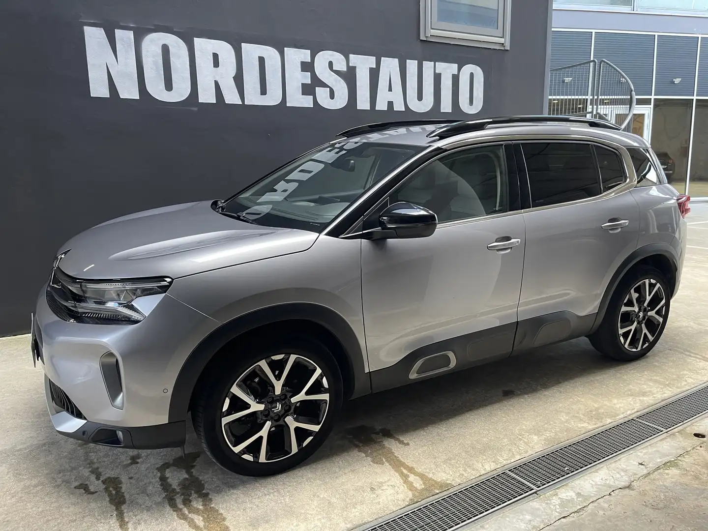 Citroen C5 Aircross 1.5 Bluehdi Feel Pack Autom. NAZIONALE Grigio - 1