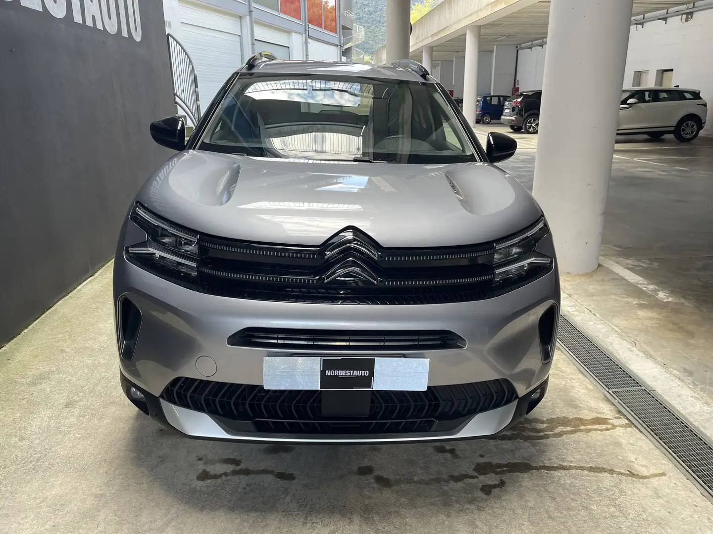 Citroen C5 Aircross 1.5 Bluehdi Feel Pack Autom. NAZIONALE Grigio - 2
