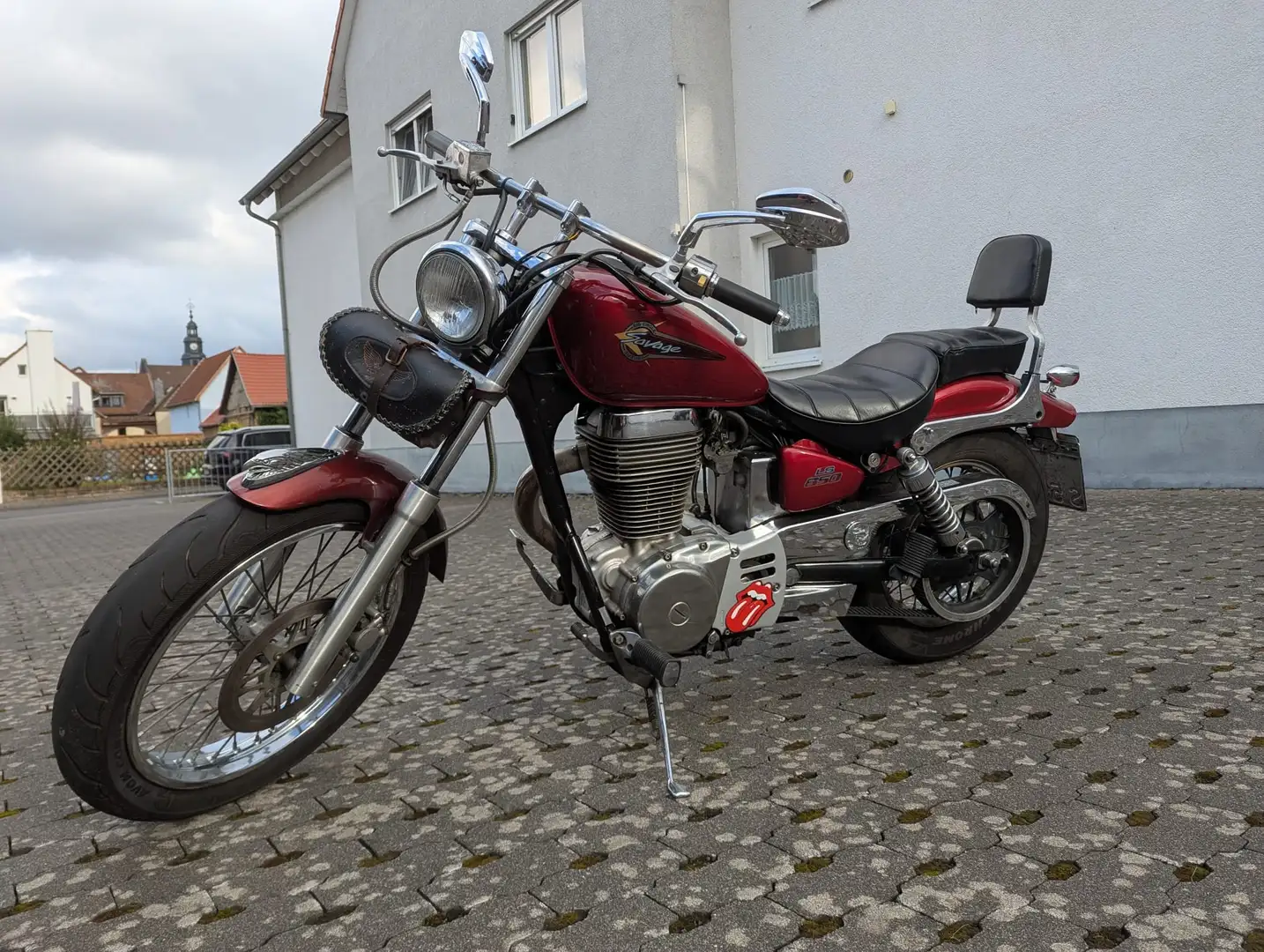Suzuki LS 650 Rood - 1