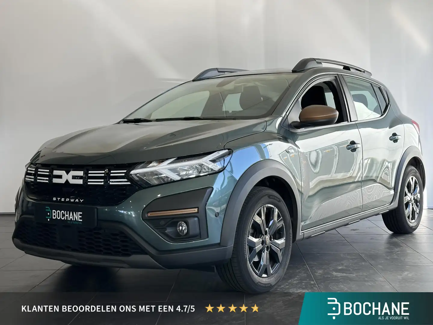 Dacia Sandero Stepway 1.0 TCe 100 ECO-G Extreme NAVIGATIE | ACHT Groen - 1