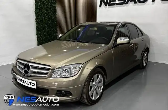 Mercedes-Benz C 160 156CV BlueEFFICIENCY Aut. Avantgarde
