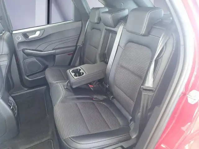 Ford Kuga view 9