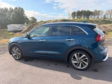 Niro HEV 1.6 GDi Business Fusion DCT