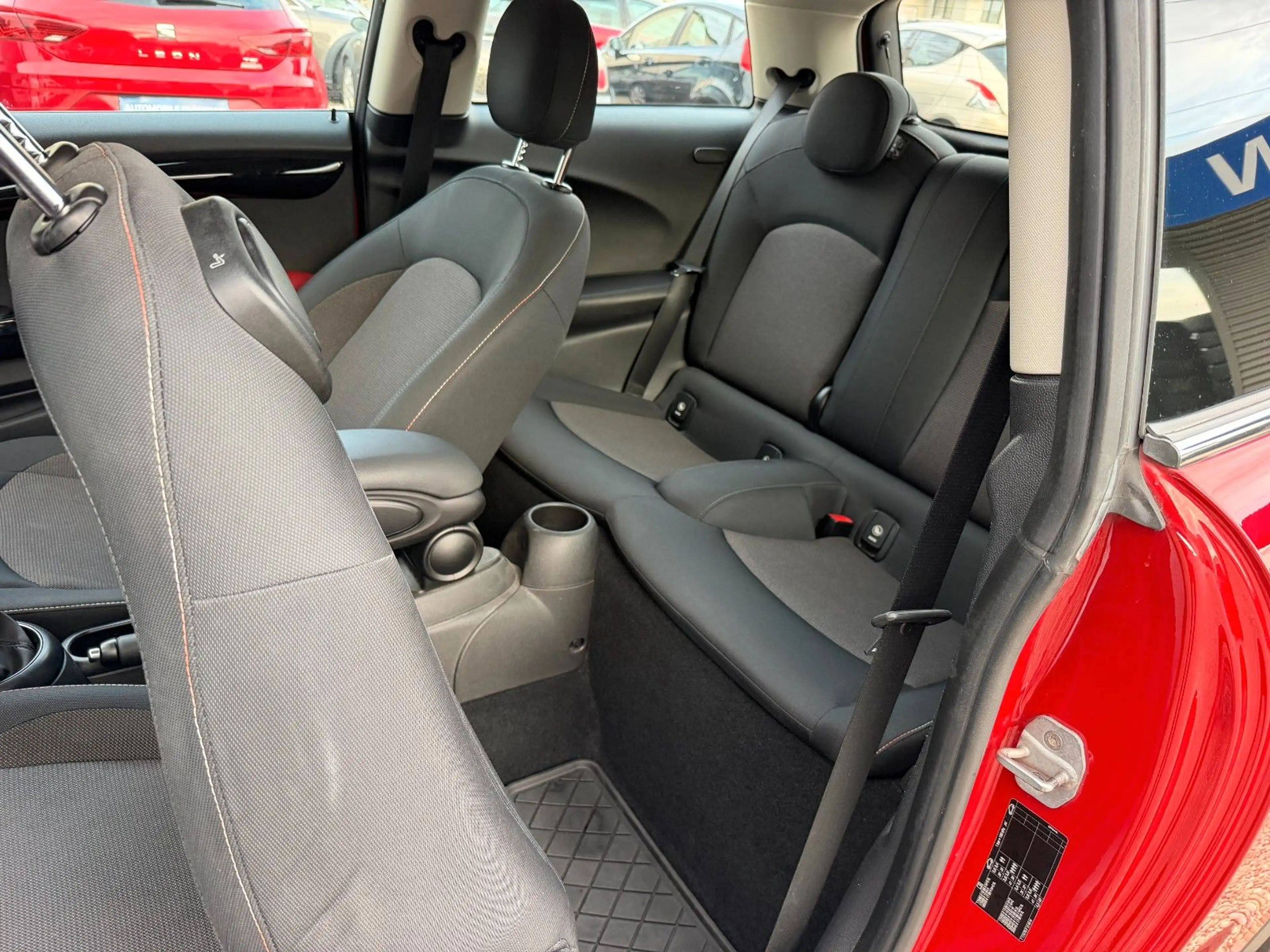 MINI One Klimaautomatik Sitzheizung 2*PDC — photo 17