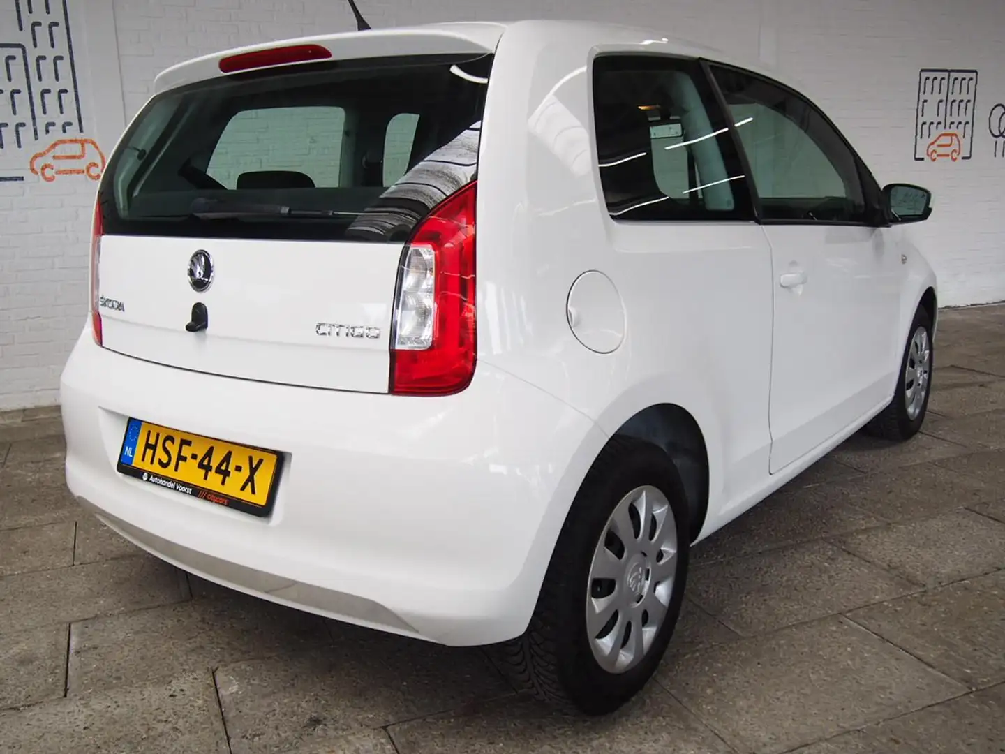 Skoda Citigo 1.0 Greentech Ambition 75PK (APK:Nieuw) Incl.Garan Wit - 2