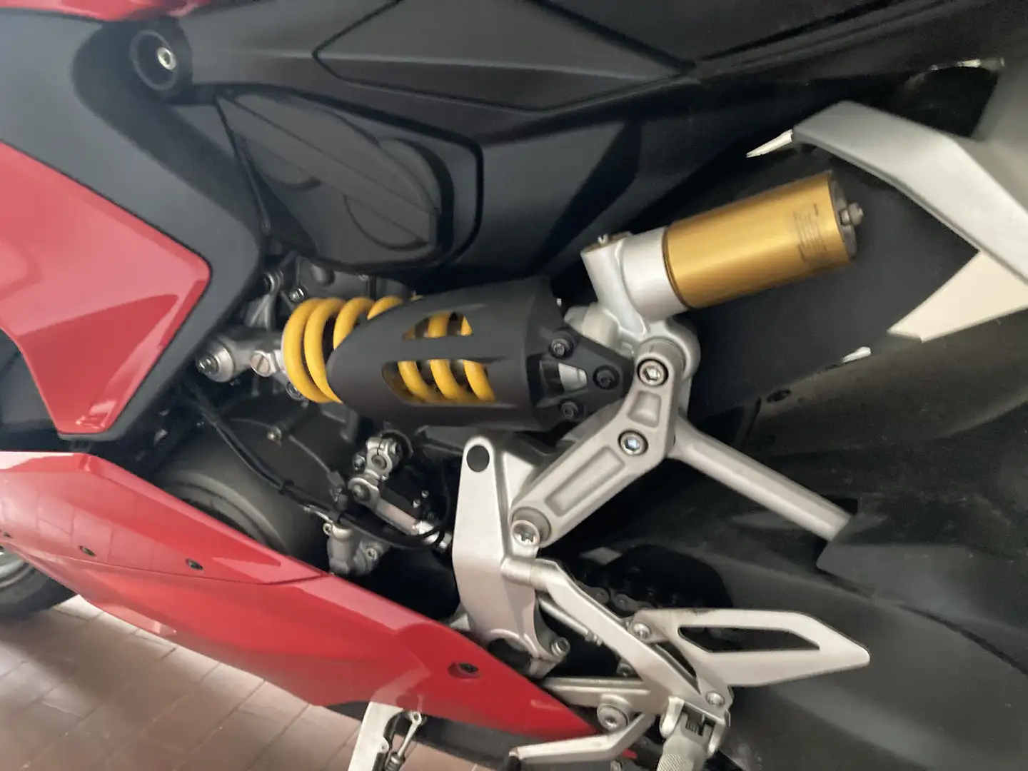 Ducati Panigale V2 - 2