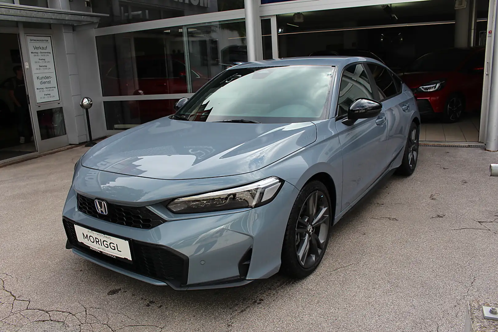 Honda Civic 2.0 i-MMD Hybrid Sport e-CVT Aut. Grau - 2