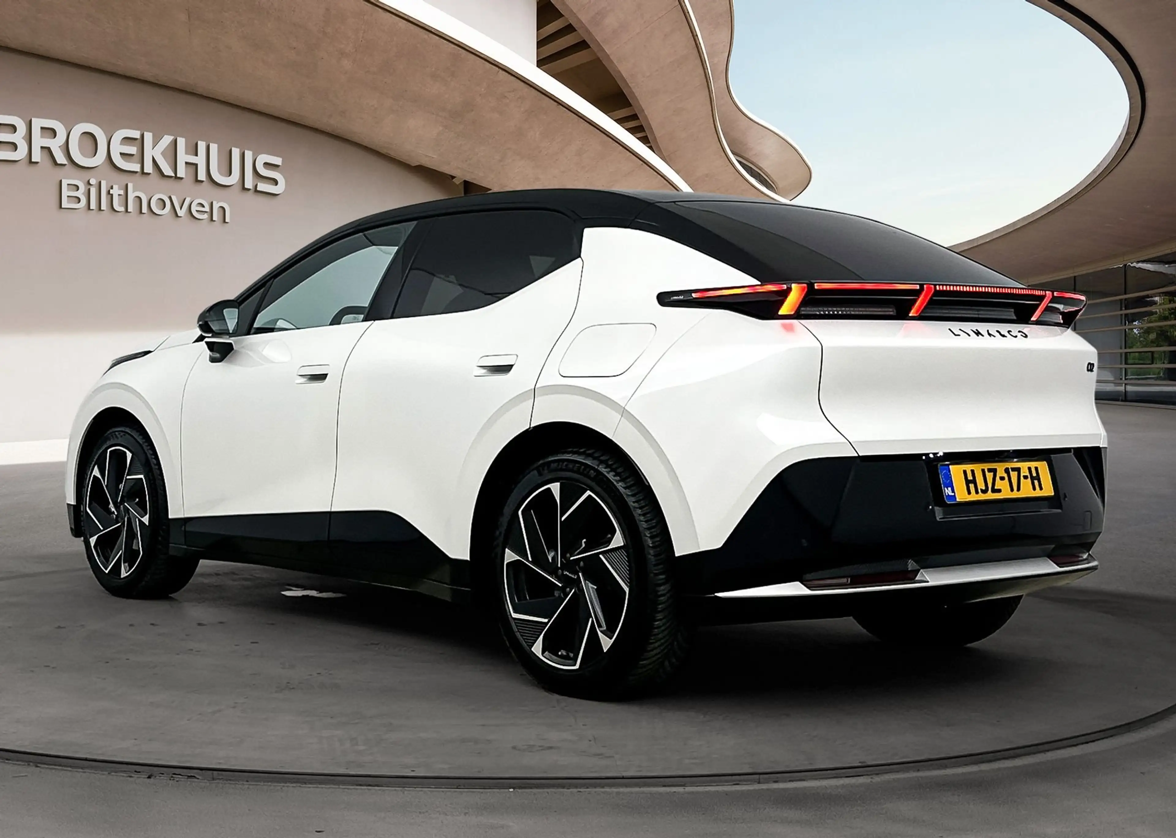Lynk & Co 02 More 66 kWh | ORIGINEEL NEDERLANDSE AUTO | 445 km — photo 6