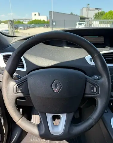 Renault Scenic view 7