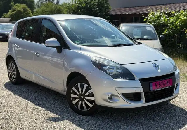 Renault Scenic view 4
