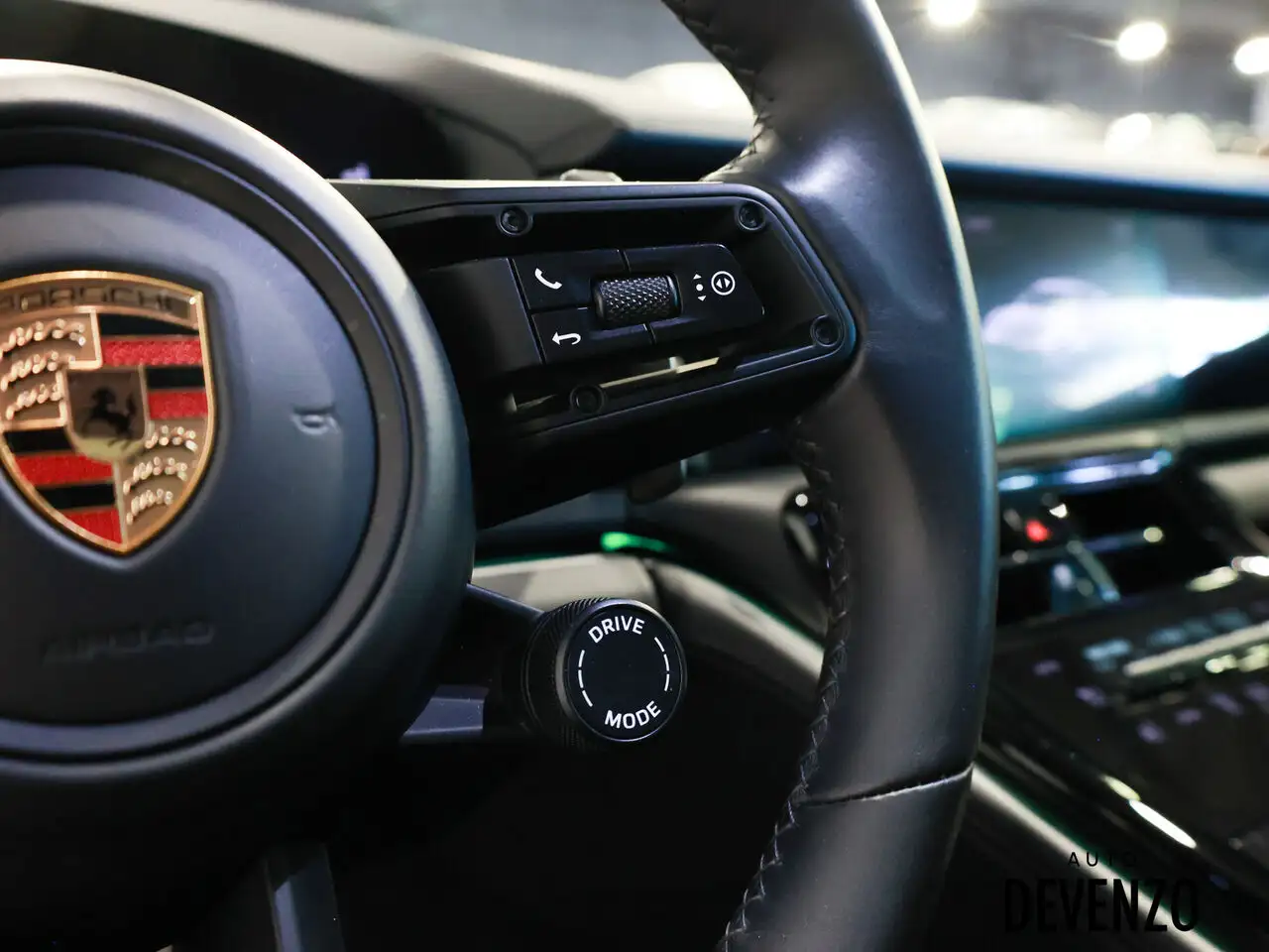Porsche Panamera снимка Porsche Panamera