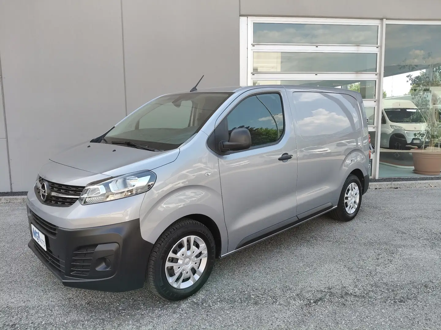 Opel Vivaro 1.5 Diesel 100CV S&S PC-TN S 4.60 M Furgone Enjoy Серый - 2