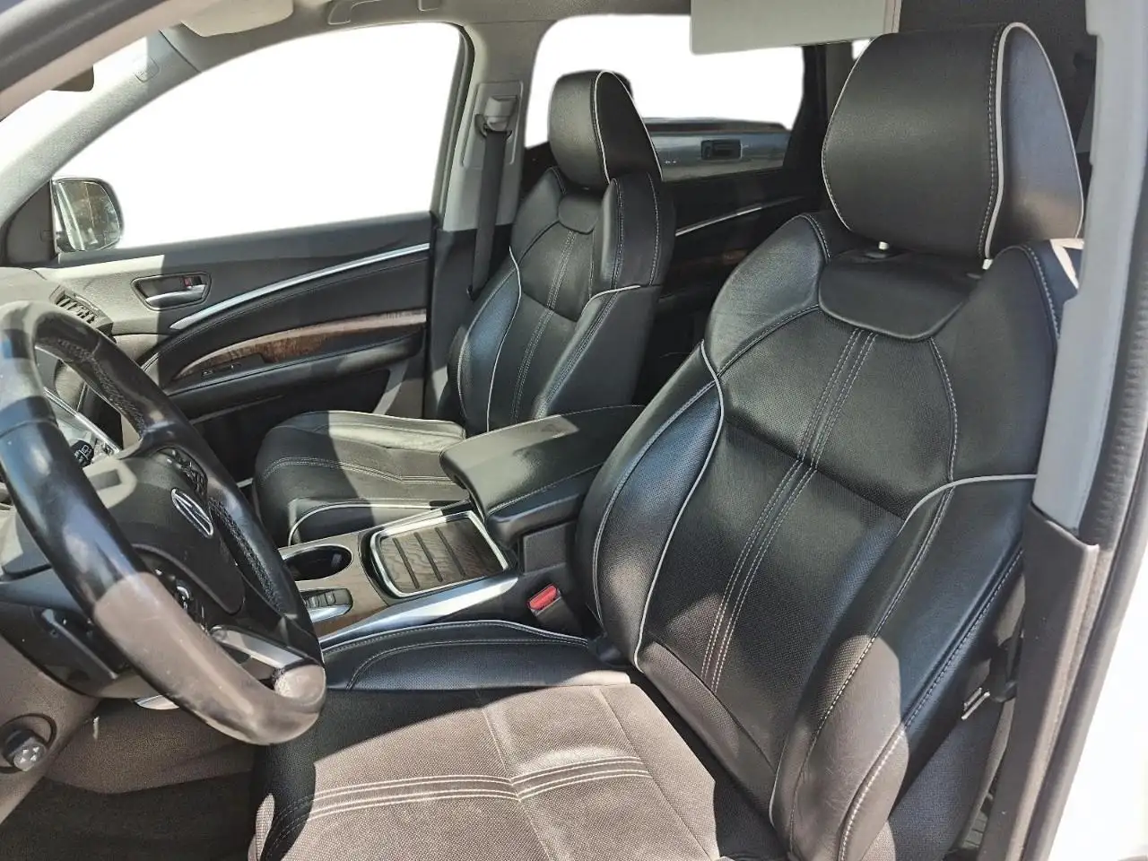 Acura MDX снимка Acura MDX