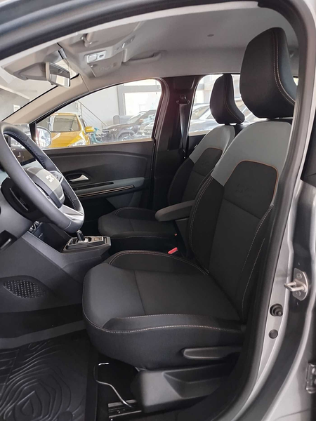 Dacia Sandero Stepway Extreme Eco-G 120 auto AHK/Winter-Komfortp — photo 9