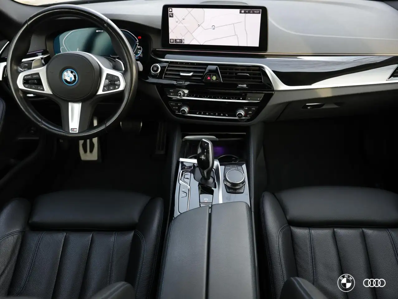 BMW 530 530E M SPORT / PANODAK / LEDER / STOELVW / CARPLAY 32