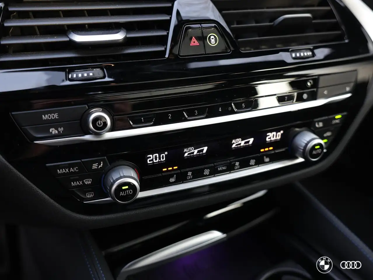 BMW 530 530E M SPORT / PANODAK / LEDER / STOELVW / CARPLAY 16
