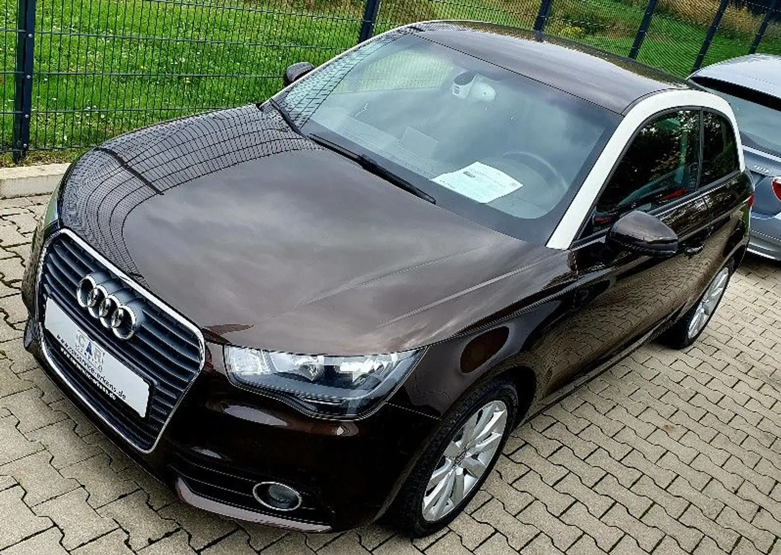 Audi A1 attraction Sitzheizung Bluetooth Garantie !!! Braun - 2