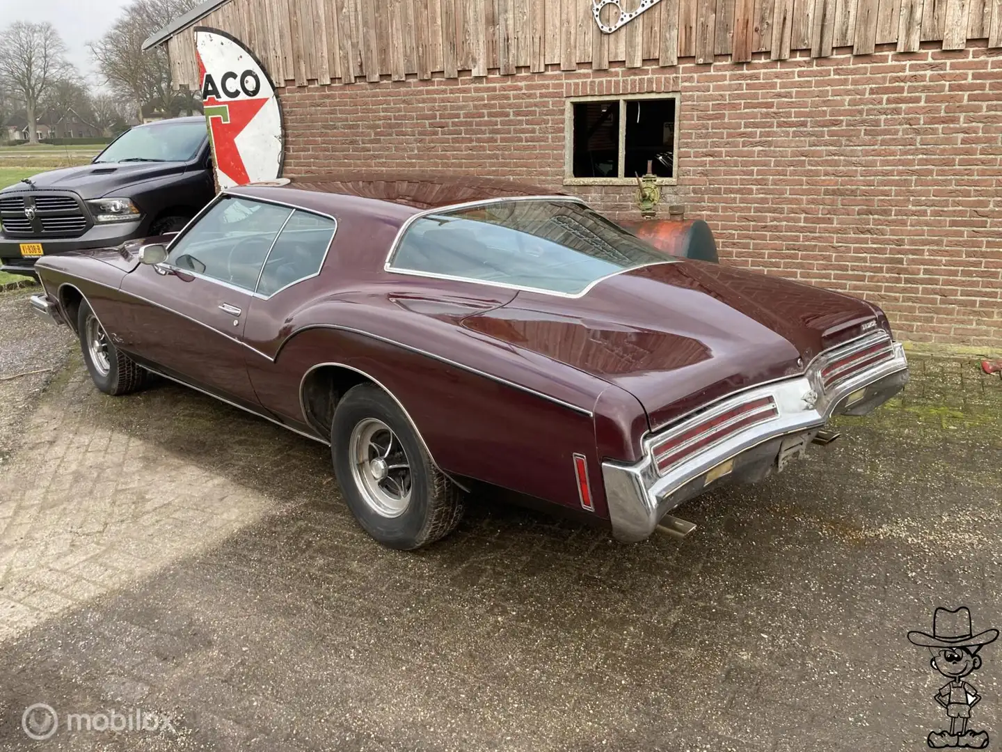 Buick Riviera coupe Violett - 2