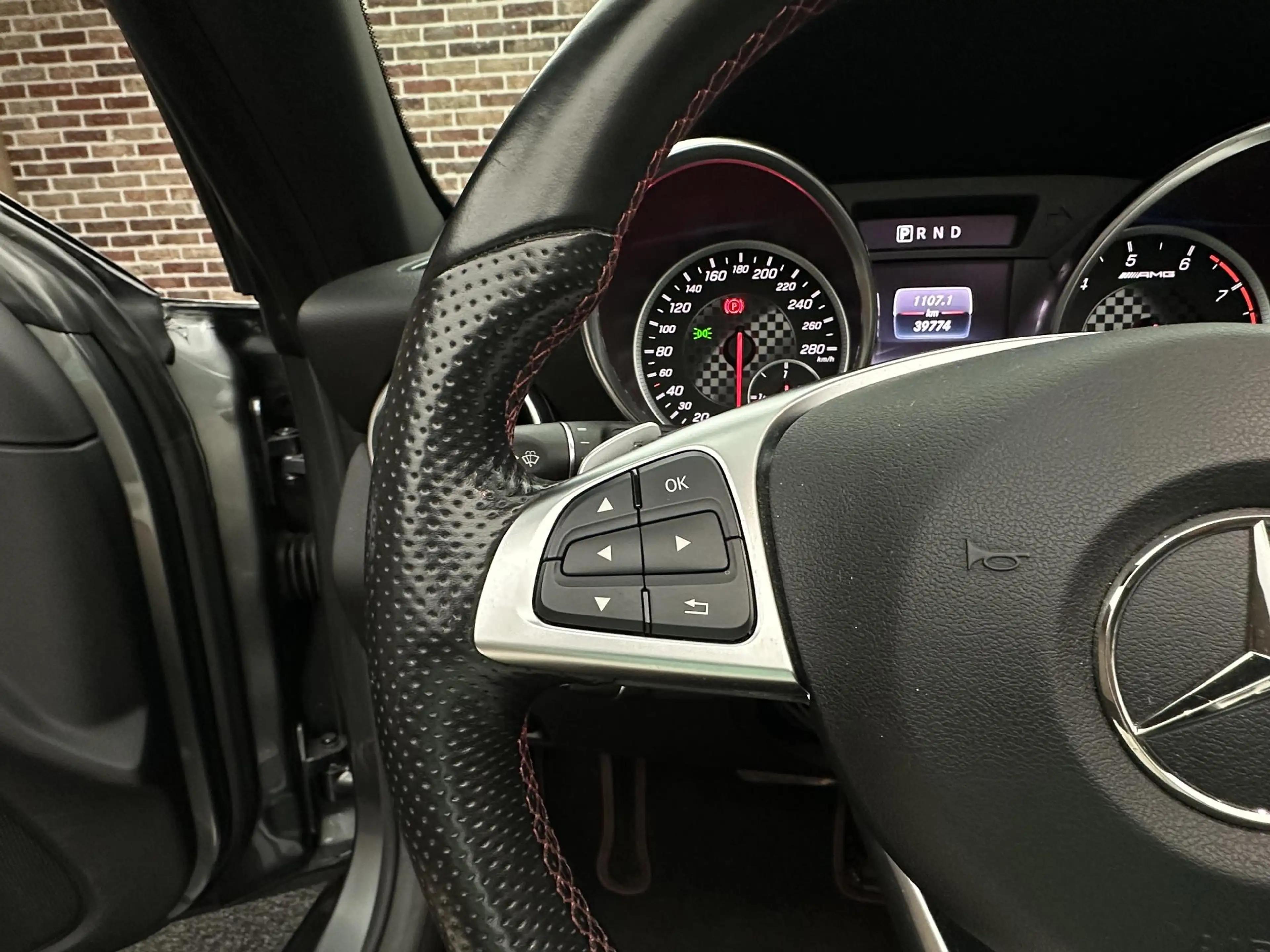 Mercedes-Benz SLC 43 AMG Roadster V6 Leer Led Navi — photo 12
