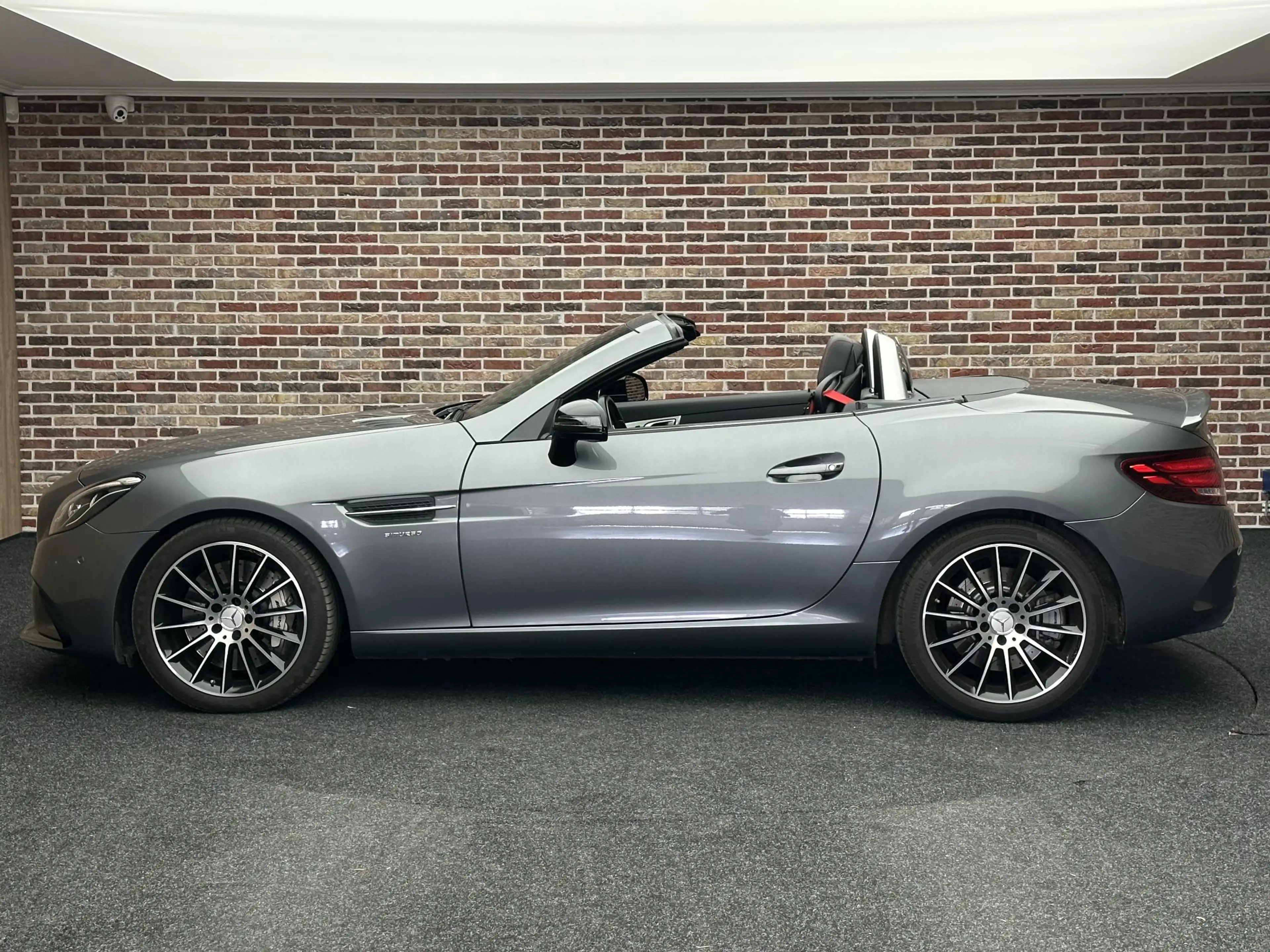 Mercedes-Benz SLC 43 AMG Roadster V6 Leer Led Navi — photo 6