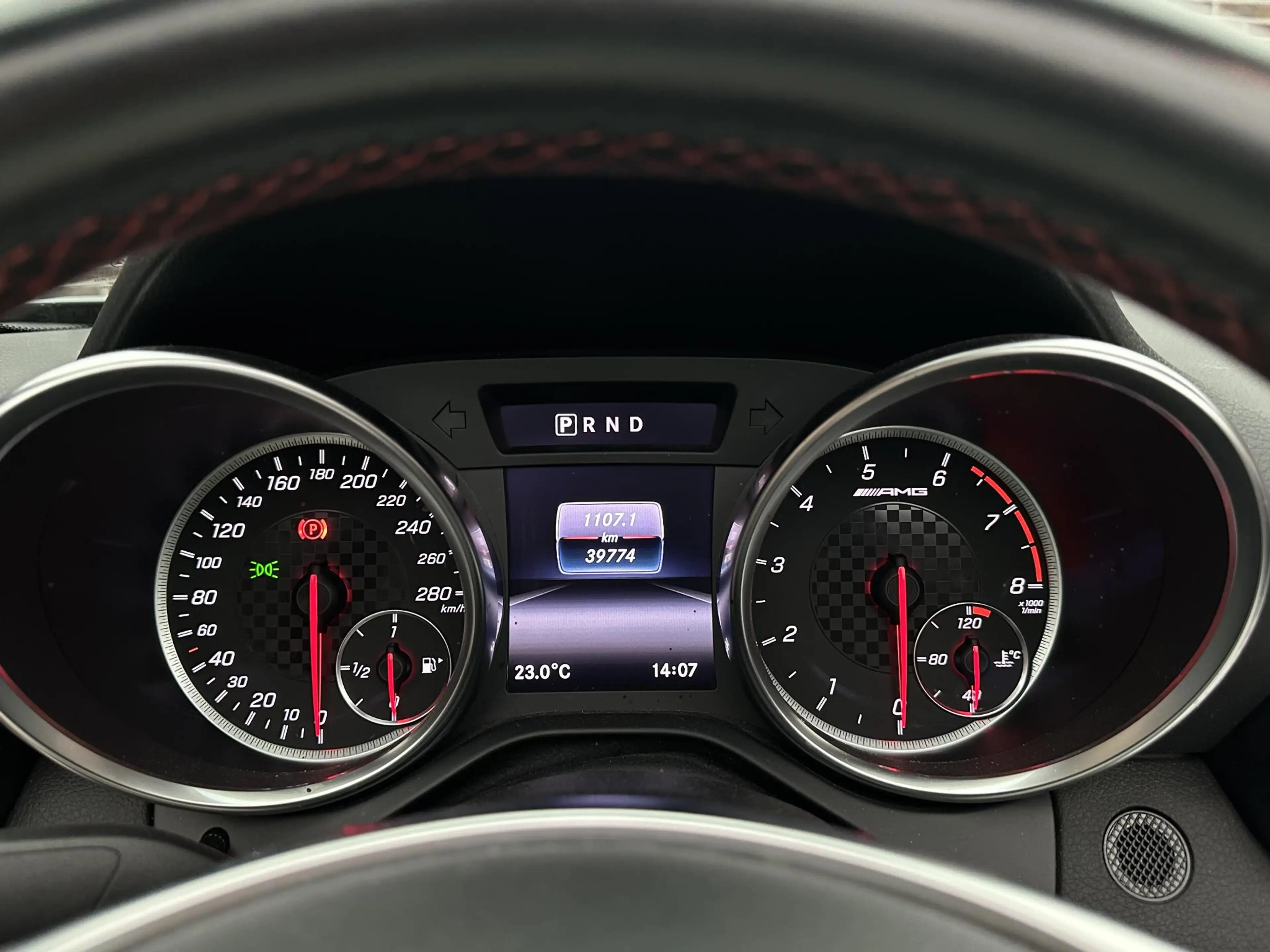 Mercedes-Benz SLC 43 AMG Roadster V6 Leer Led Navi — photo 13