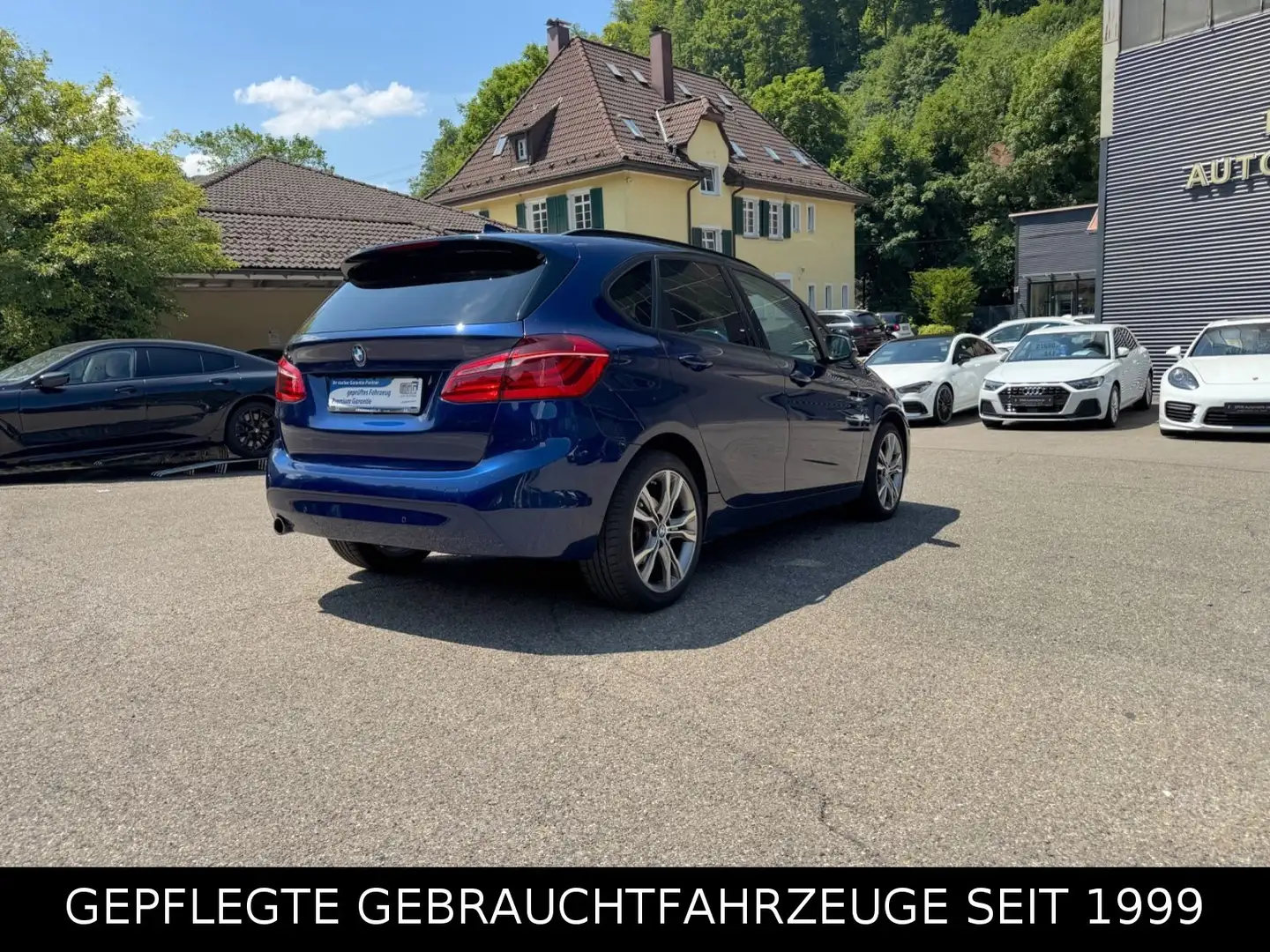 BMW 218 Advantage*LED*8 FACH*AHK*TOP Azul - 2