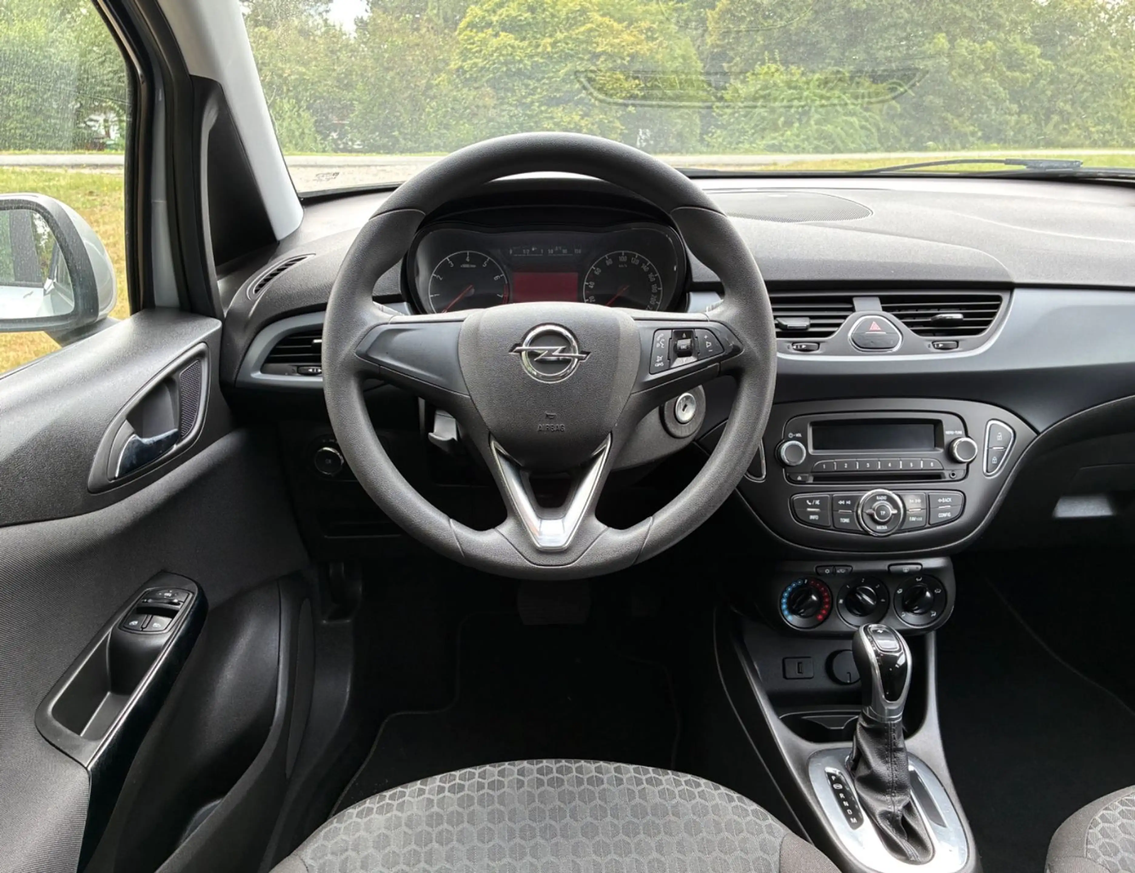 Opel Corsa -E 1.4 Edition Tüv=07/27! Automatik 1.Hand! — photo 10