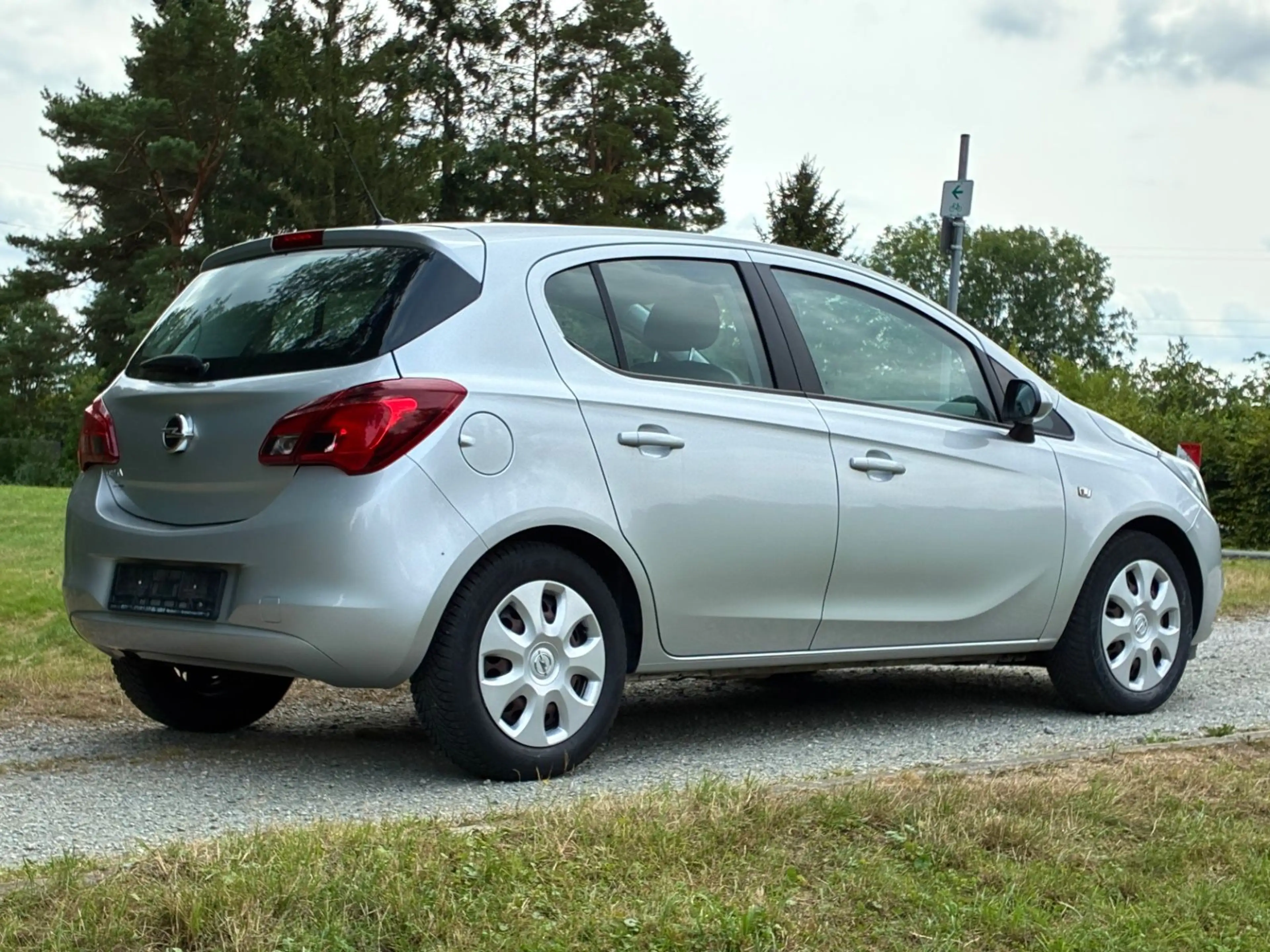 Opel Corsa -E 1.4 Edition Tüv=07/27! Automatik 1.Hand! — photo 6