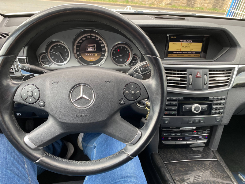 Mercedes-Benz E 200 E 200 CGI BlueEfficiency (212.248) — photo 10