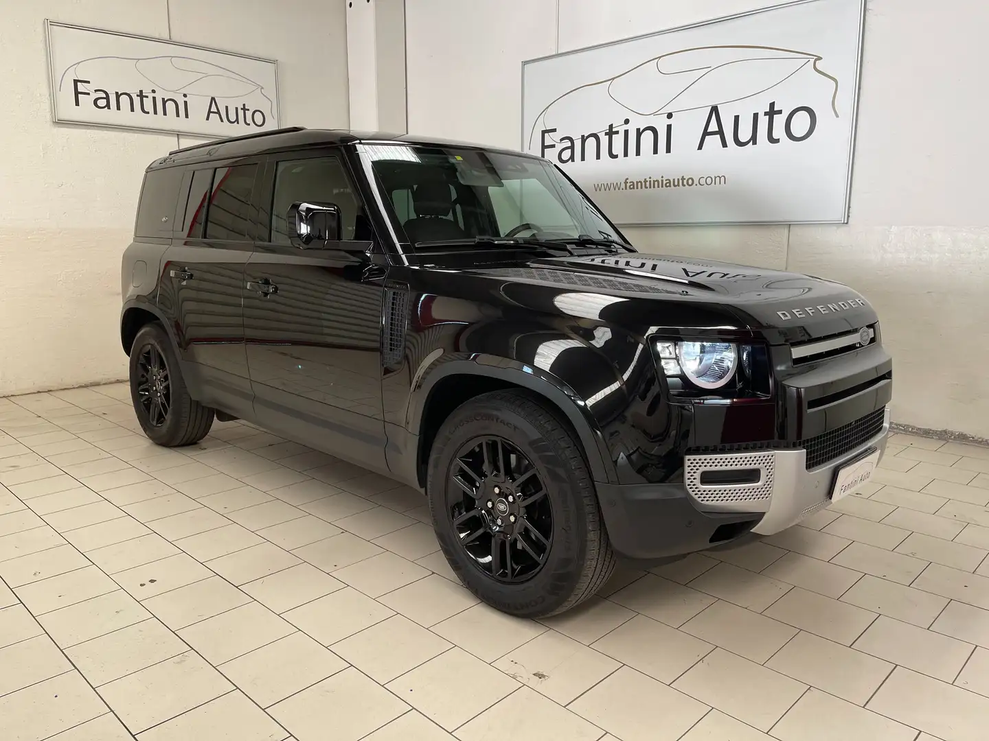 Land Rover Defender 110 S 3.0d i6 mhev awd 200cv auto-LEGGI SOTTO Noir - 1