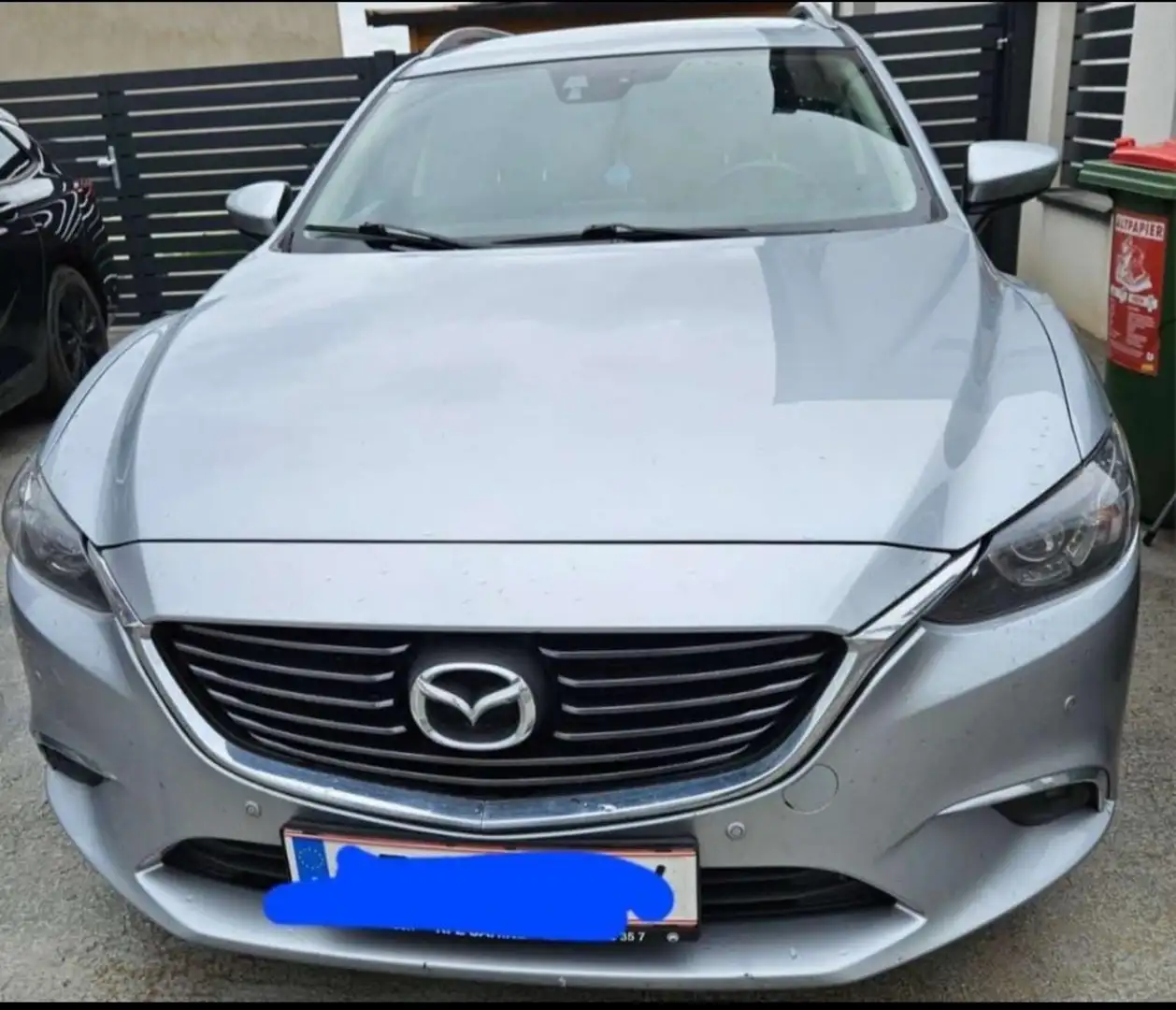 Mazda 6 Sport Combi CD150 Attraction AWD Aut. Silber - 1
