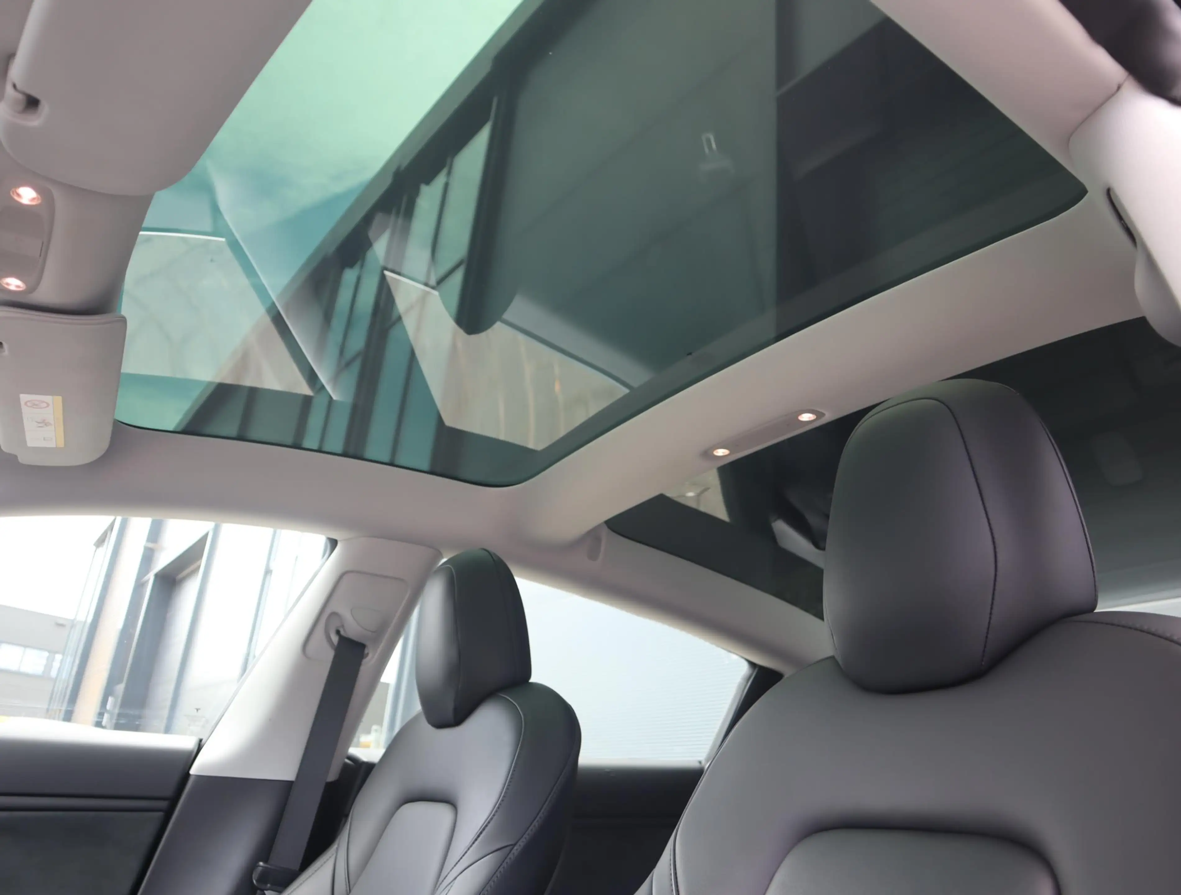 Tesla Model 3 Long Range AWD 75 kWh | Refurbished accu 09-26 | — photo 8