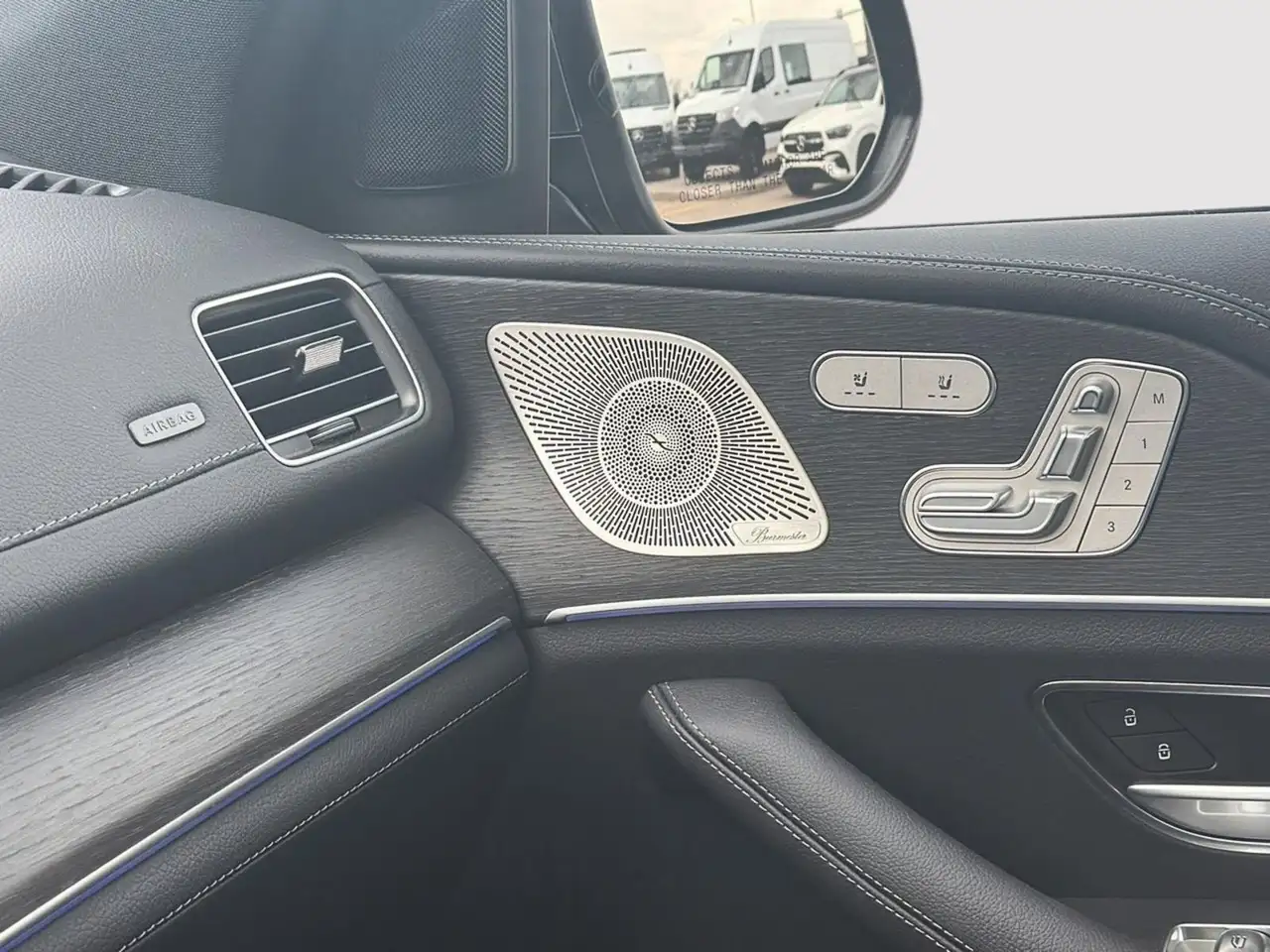 Mercedes-Benz GLE снимка Mercedes-Benz GLE
