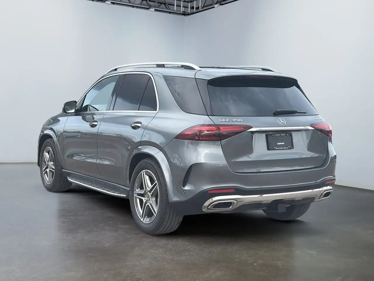 Mercedes-Benz GLE снимка Mercedes-Benz GLE