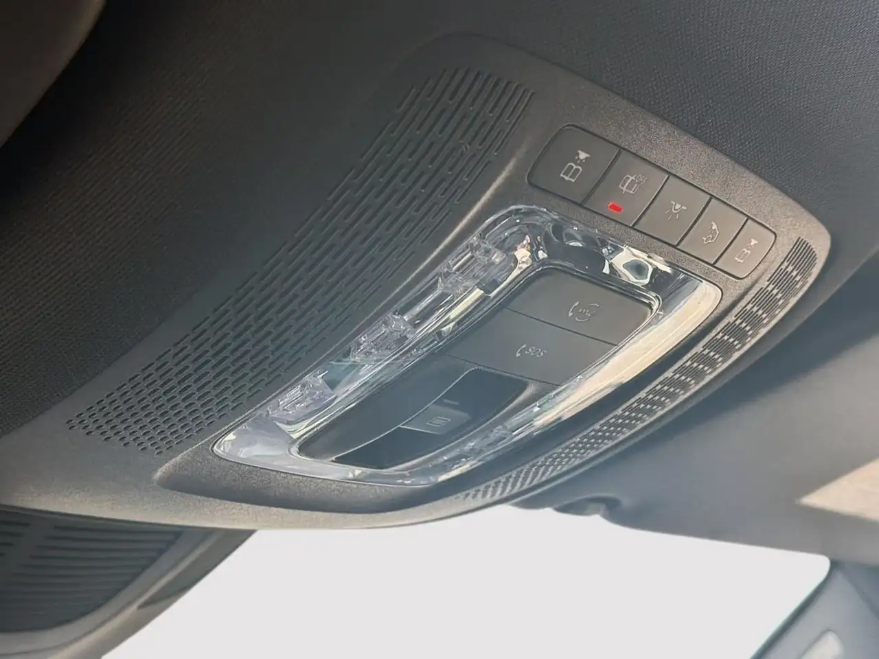 Mercedes-Benz GLE снимка Mercedes-Benz GLE