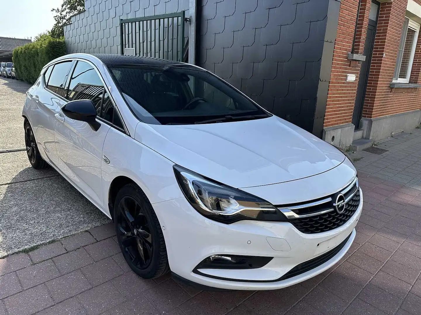 Opel Astra 1.0 I MET 156DKM BLACK EDITION Blanc - 2