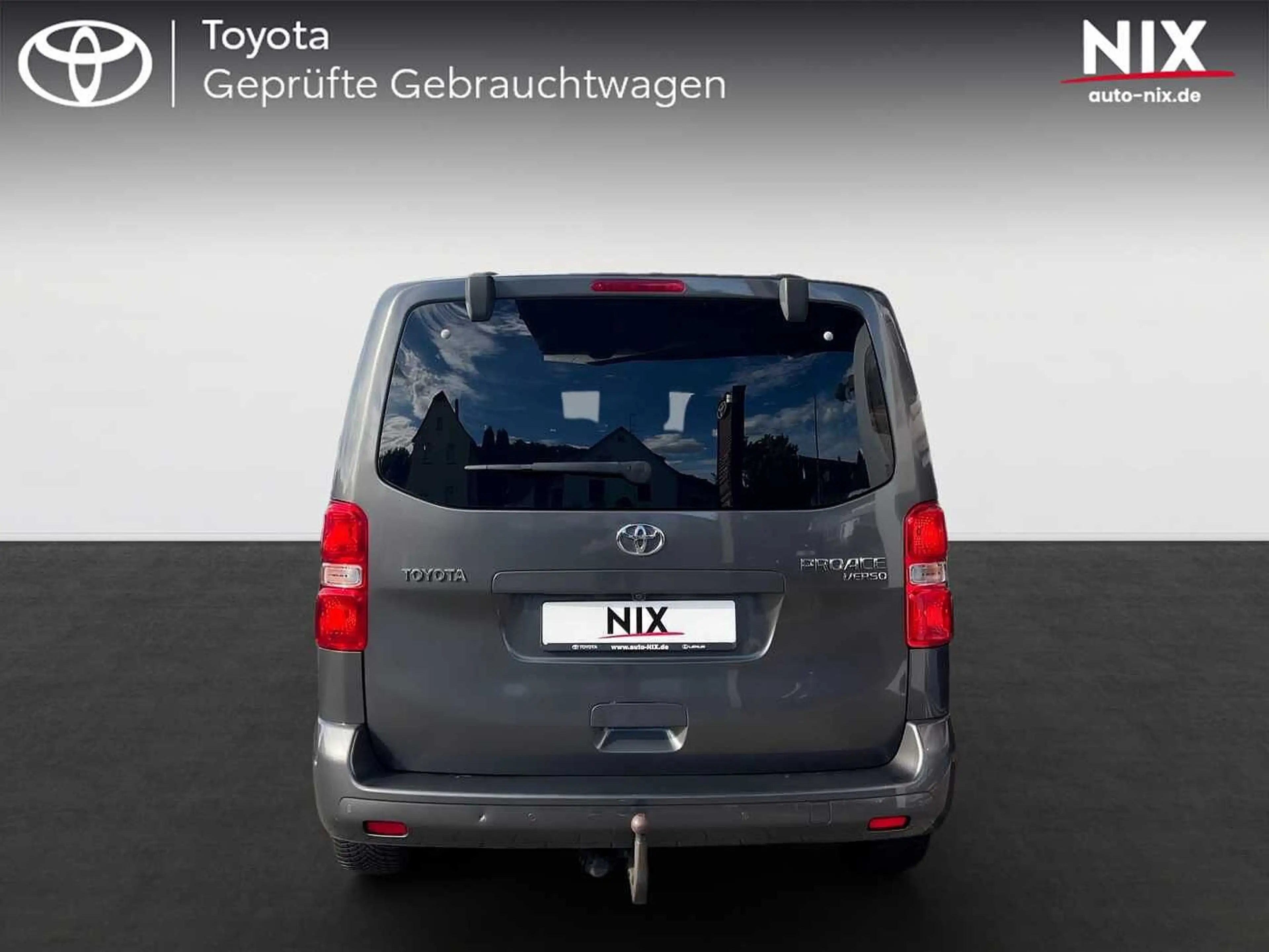 Toyota Proace Verso 2.0 D-4D Team D L1 8-Sitzer — photo 4
