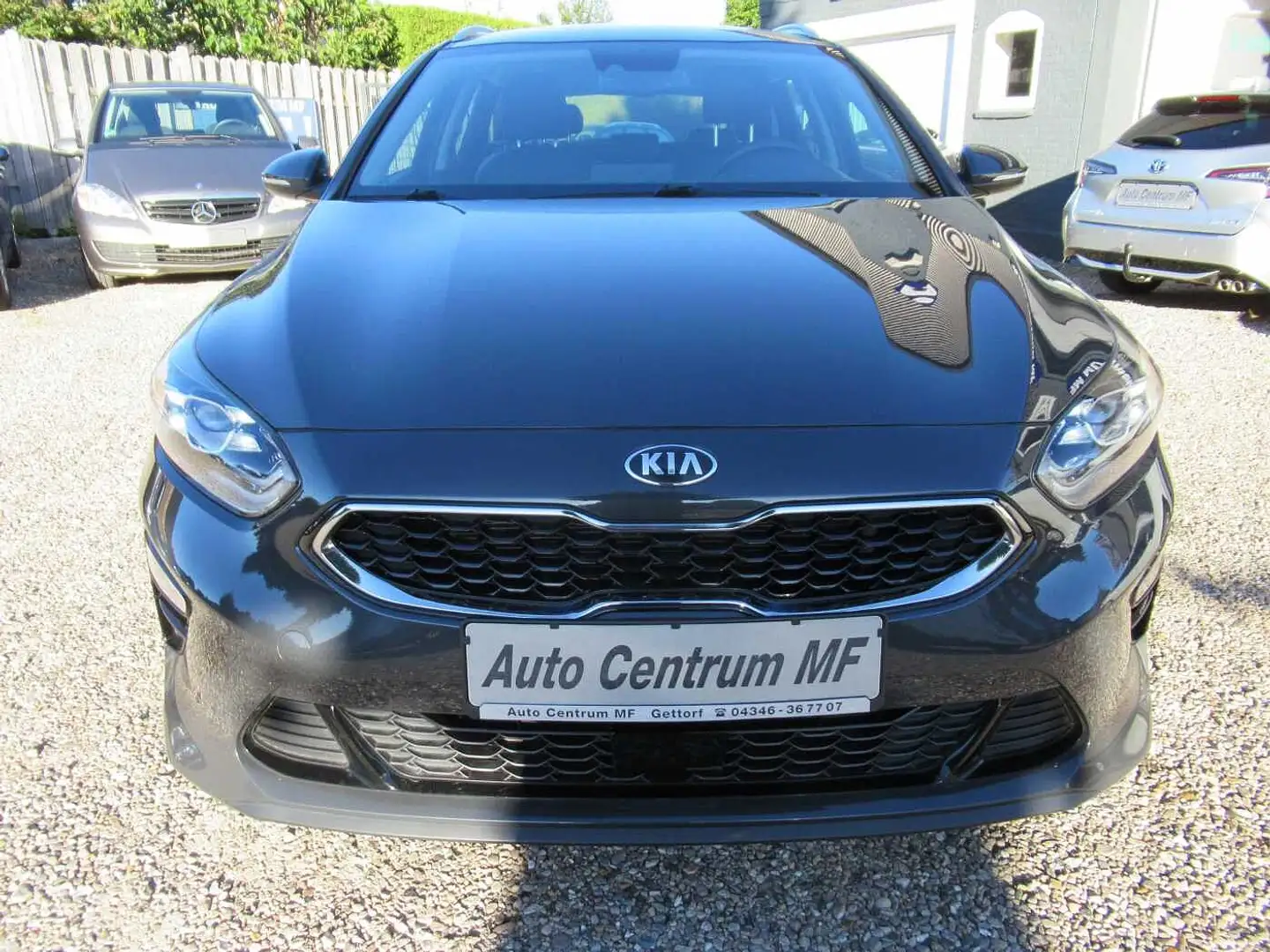 Kia Ceed / cee'd SW 1.4 T-GDI DCT OPF Spirit Grau - 2