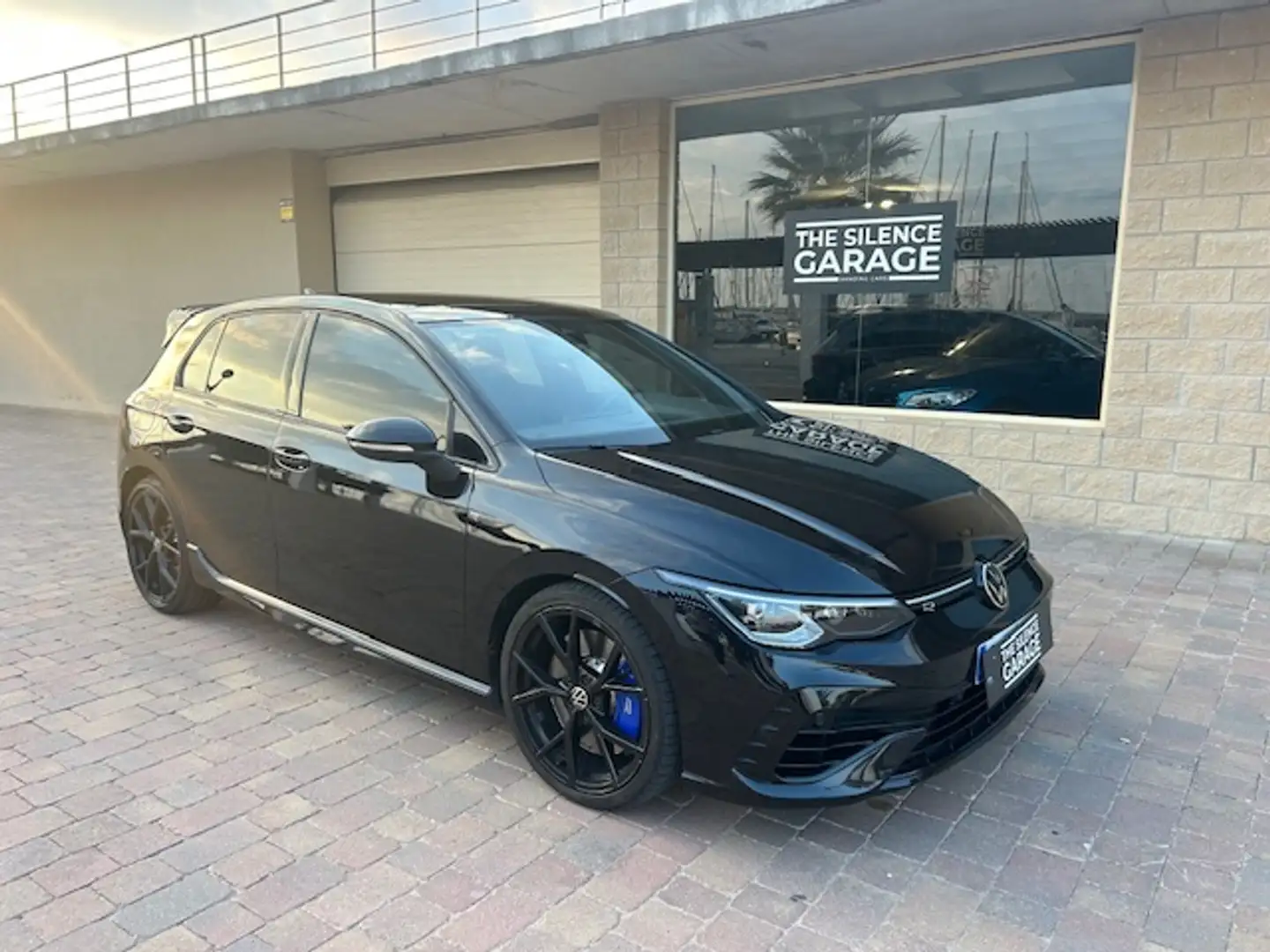 Volkswagen Golf 2.0 TSI R DSG 235kW Negro - 1