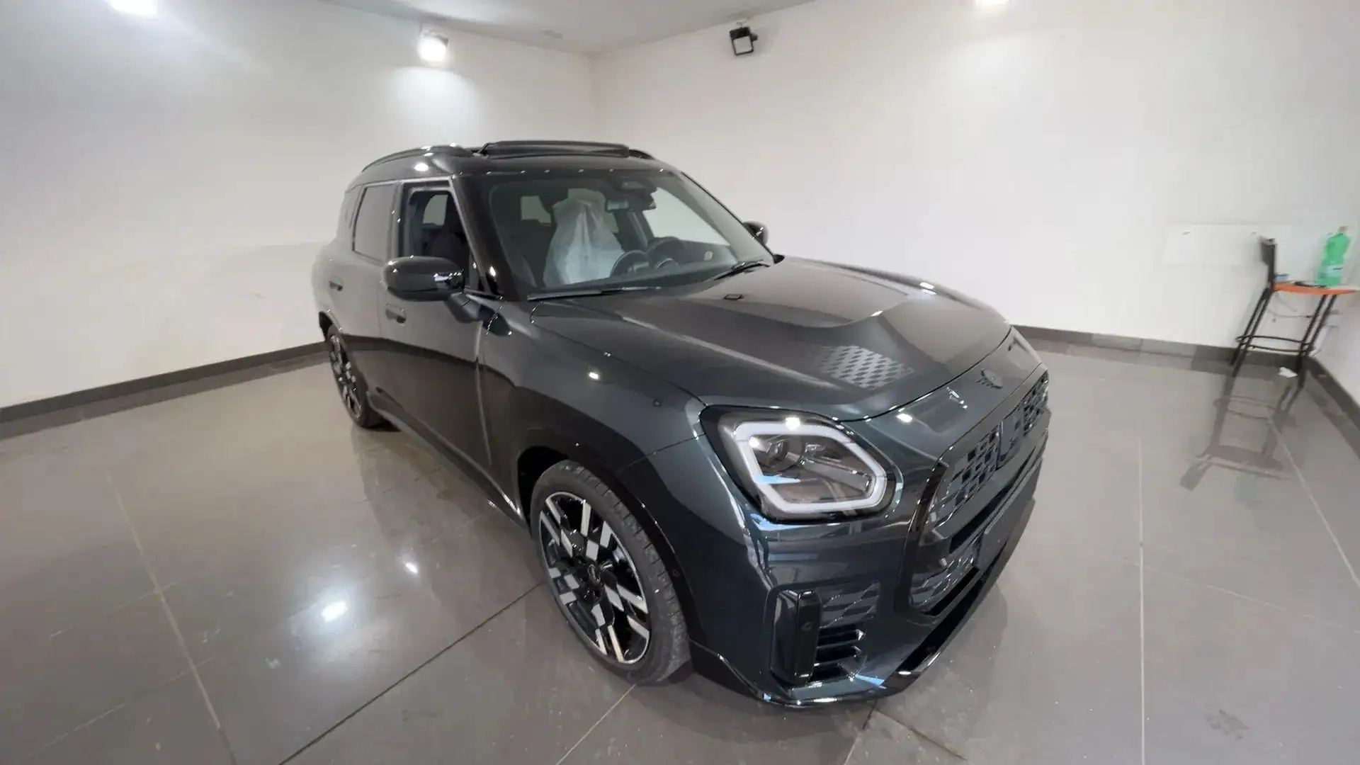 MINI Countryman D Mini Countryman 2.0 48V D JCW auto Schwarz - 1