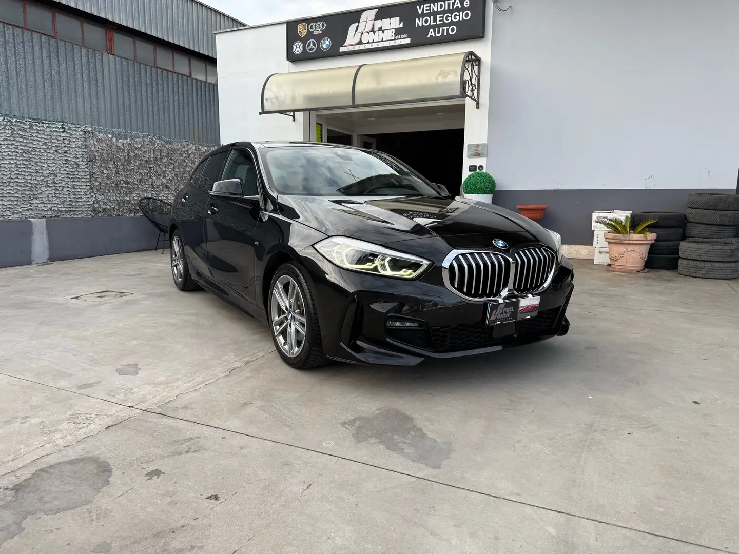 BMW 116 116d Msport 5p auto - 1