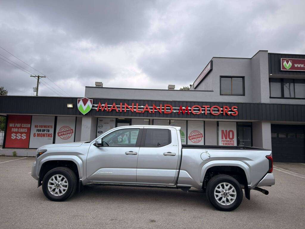 2025 Toyota Tacoma — view 8