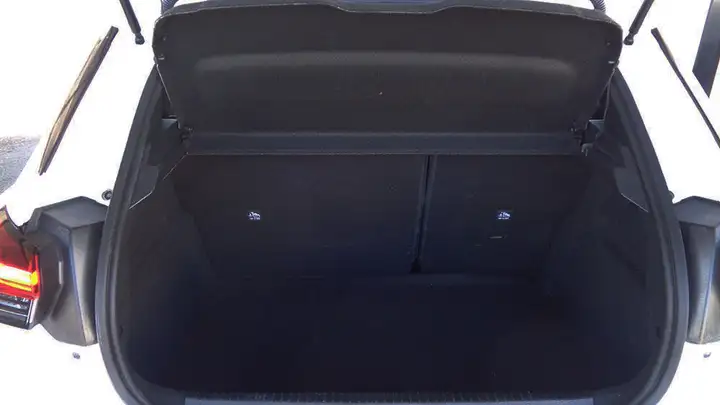 Opel Corsa 2023, foto 15