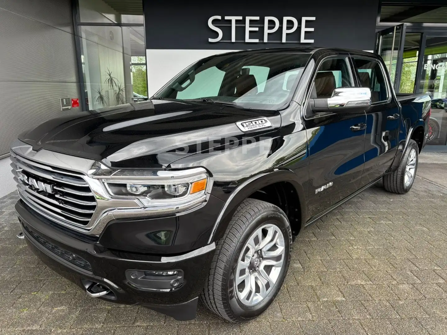 Dodge RAM 1500 5,7 V8 HEMI LONGHORN Luftfed. LPG AHK Schwarz - 1