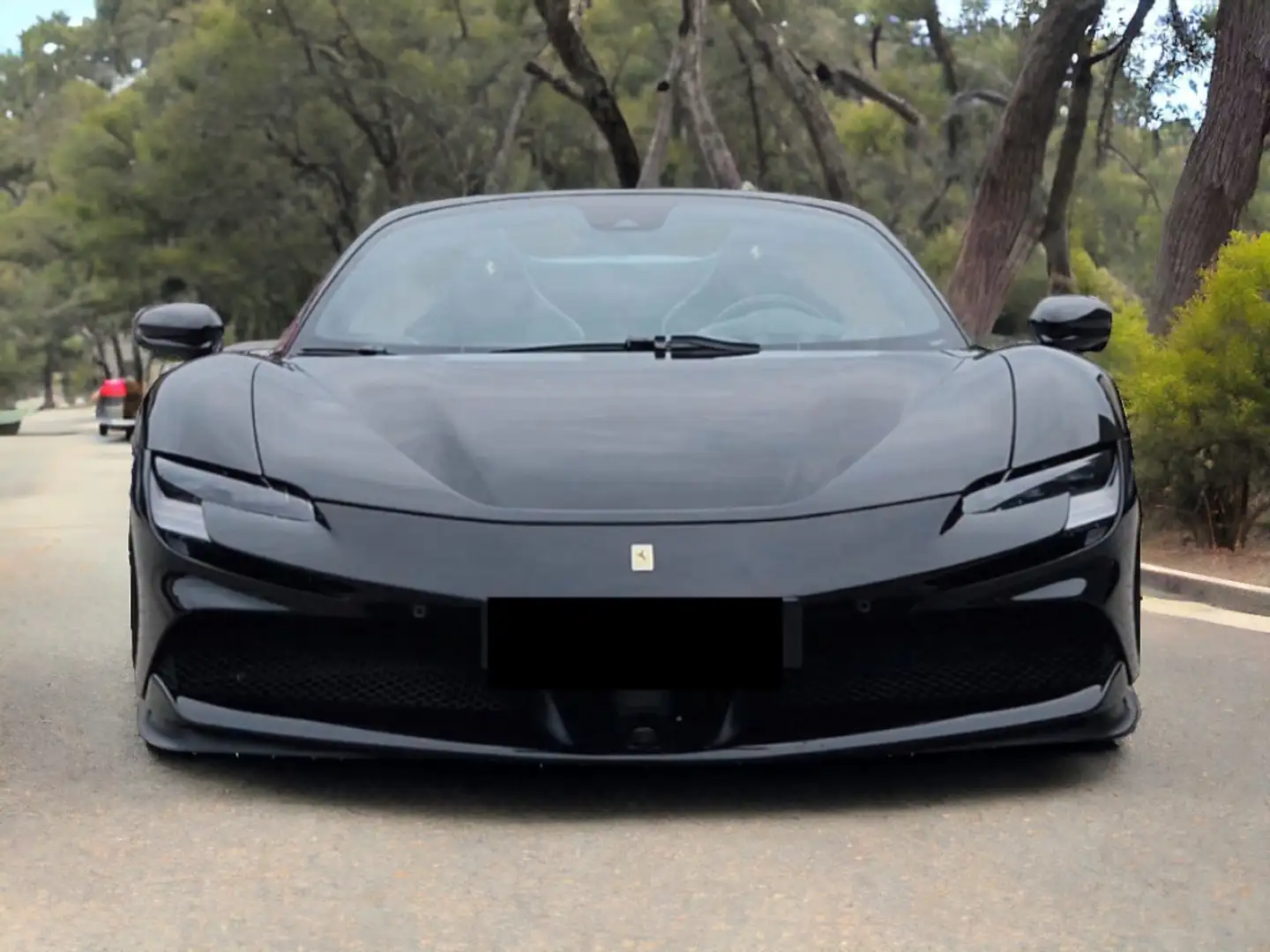 Ferrari SF90 Spider Negro - 1