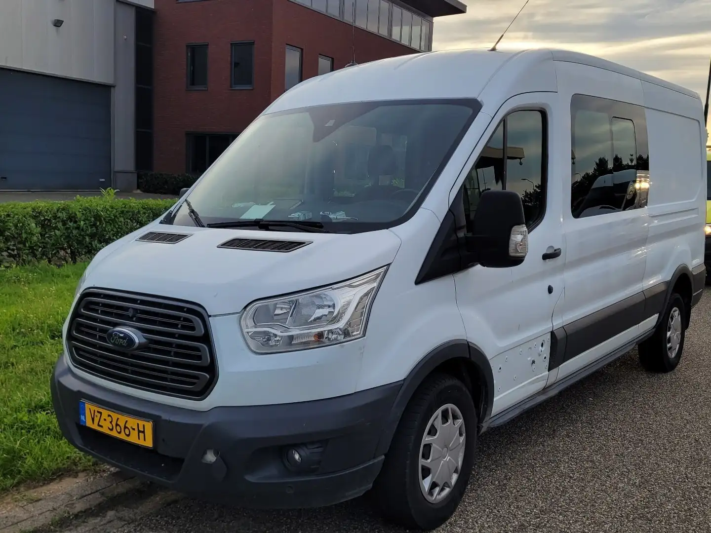 Ford Transit 350 2.2 TDCIL3H2DCTr Wit - 1