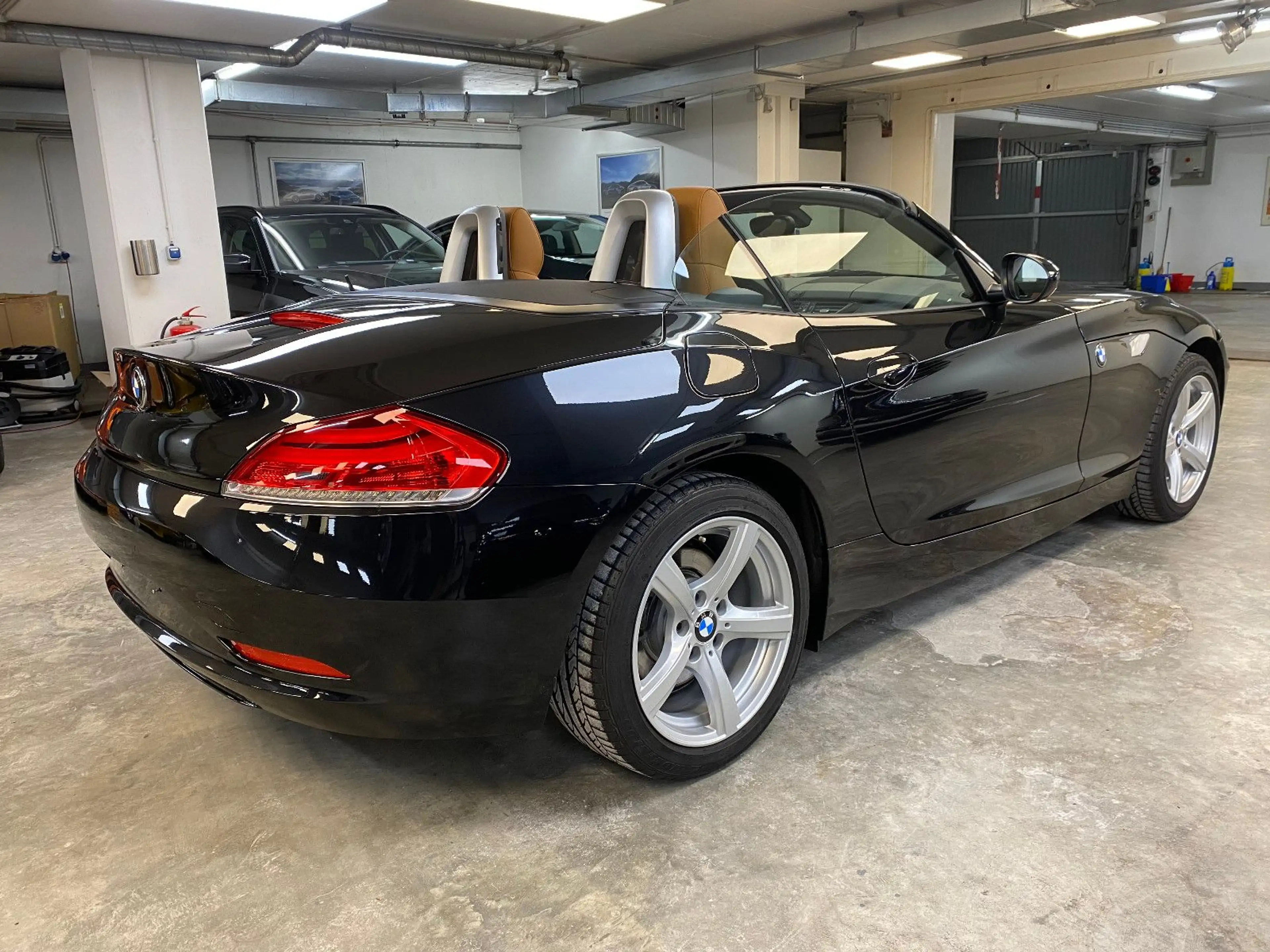 BMW Z4 Roadster sdrive 20 i orig.21.297 km - wie neu — photo 12