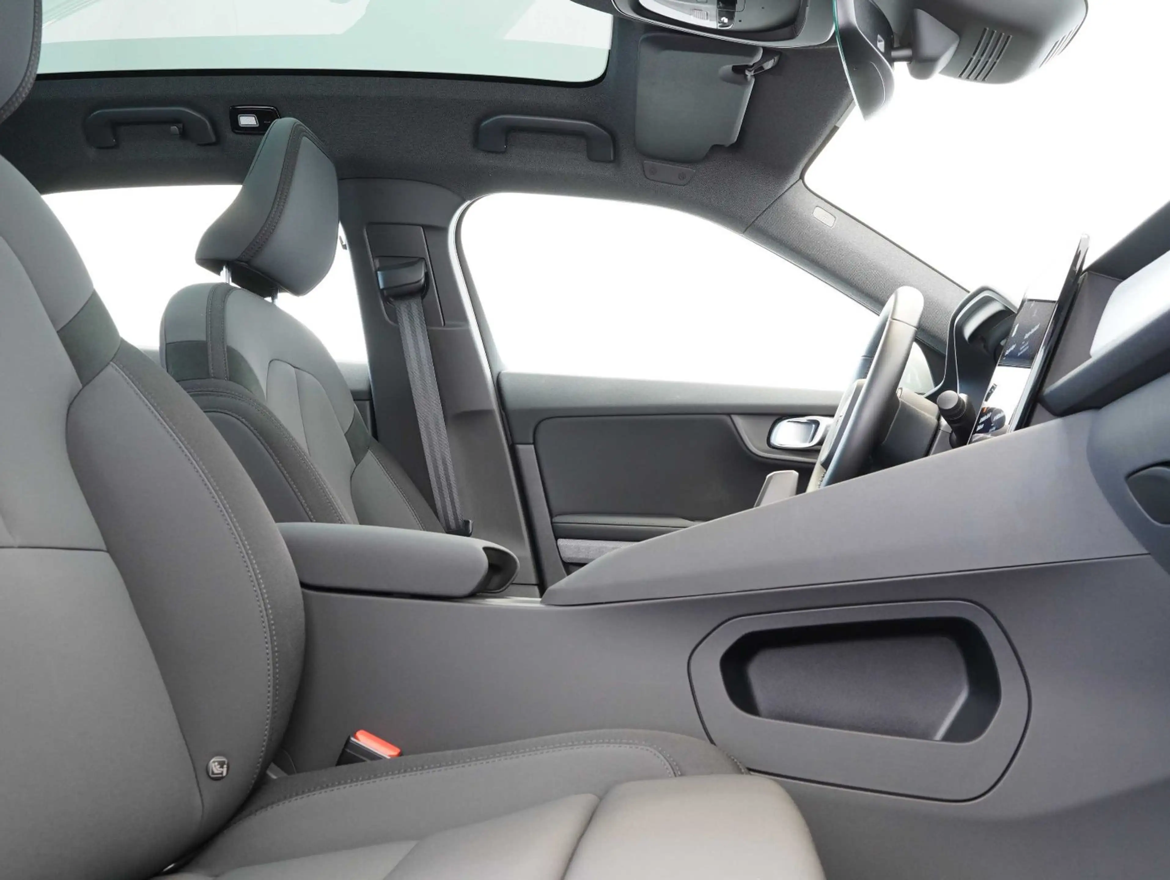 Polestar 2 Long Range Dual 78kWh PANO/PILOT+PLUS-PAKET — photo 13